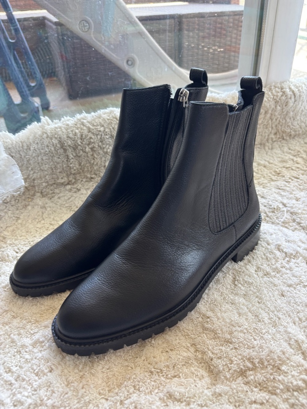 Paolo Black Leather Chukka Chelsea Boots